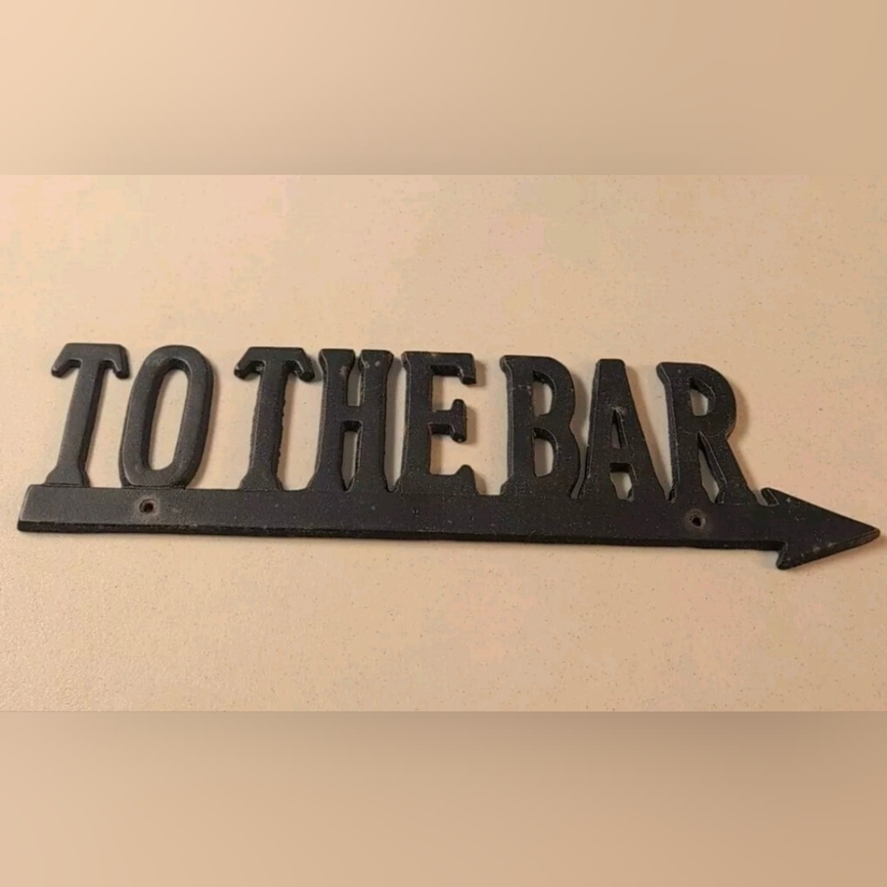 To The Bar Cast Iron Pointing Arrow Wall Decor Sign Plaque Deck Pool 16.7.5"